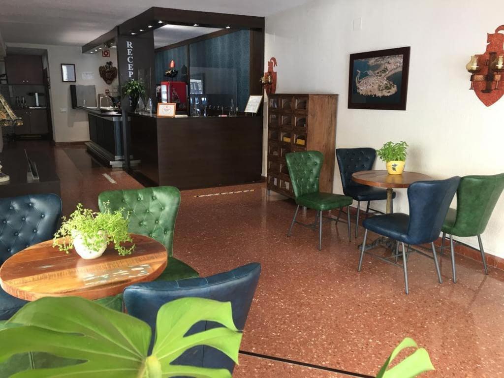 Hotel Blason Junior Peñíscola المظهر الخارجي الصورة