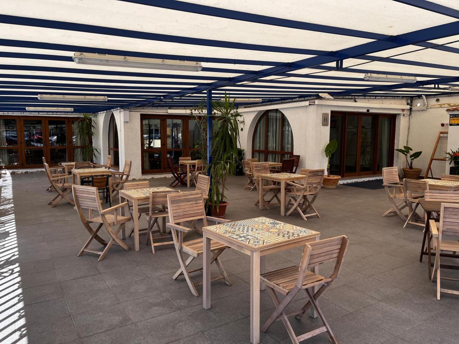 Hotel Blason Junior Peñíscola المظهر الخارجي الصورة
